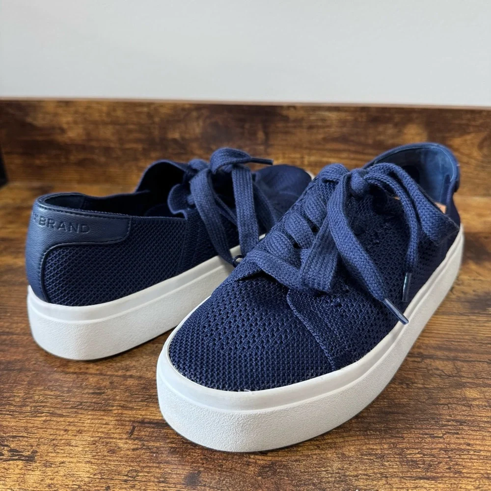 Lucky Brand Talena Knit Lace-up‎ Sneakers Peacoat Navy Knit Size 7